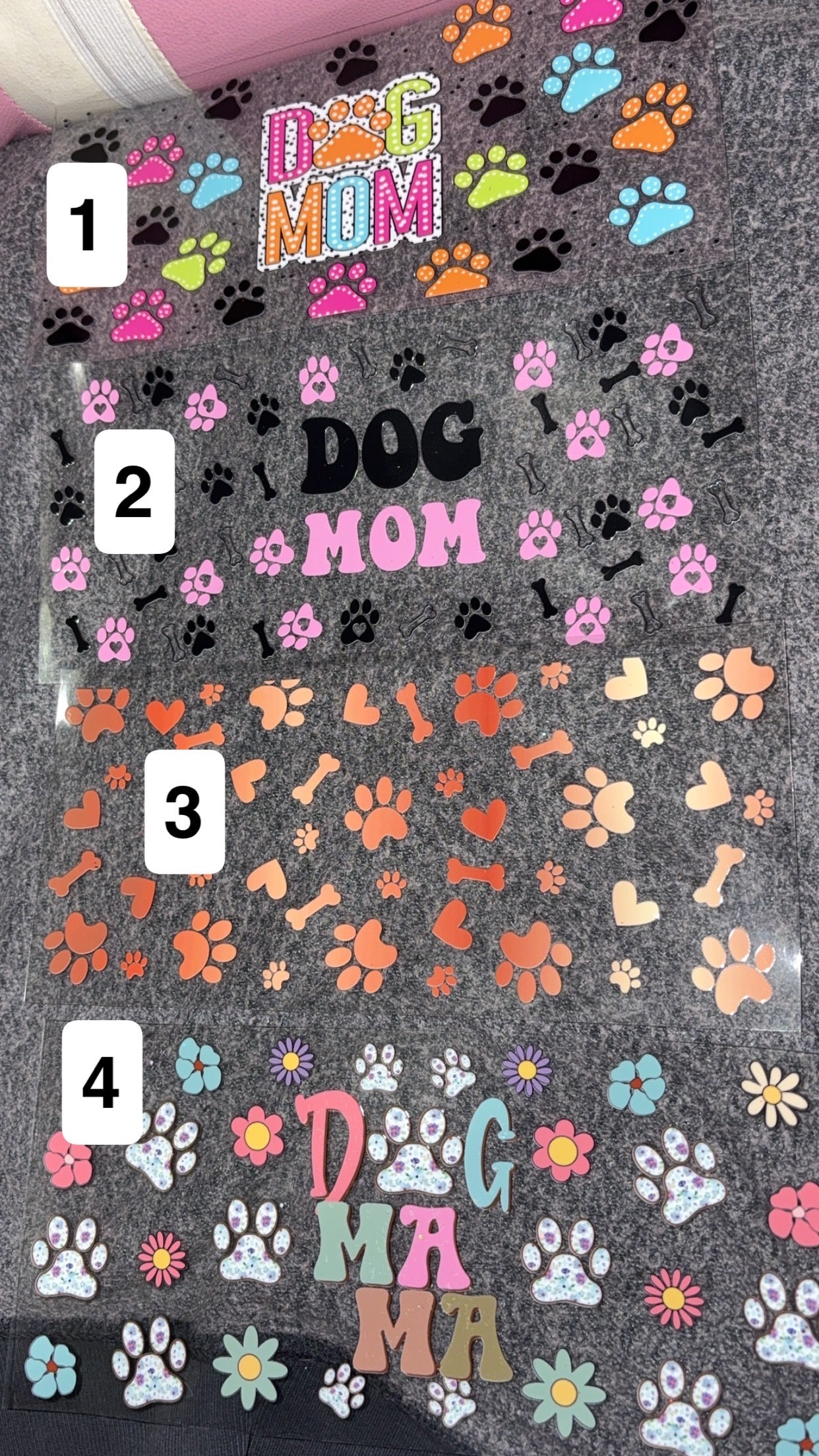 Dog mom / cat mom